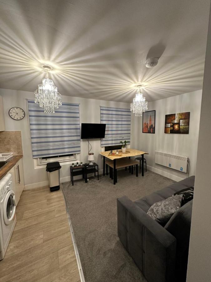 Cosy 2 Bedrooms Apartment London Ngoại thất bức ảnh